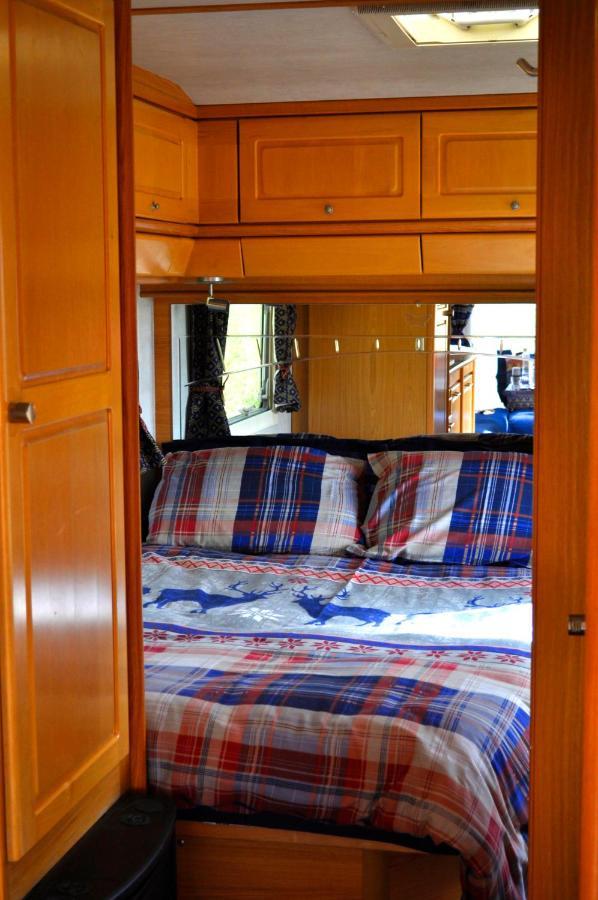 Sornac Guillerin Caravan And Glamping מראה חיצוני תמונה