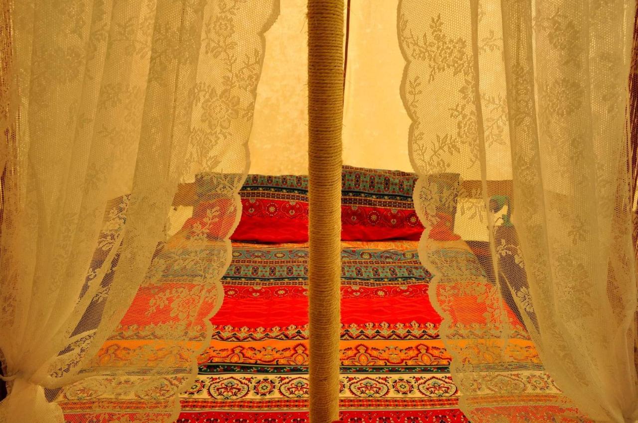 Sornac Guillerin Caravan And Glamping מראה חיצוני תמונה