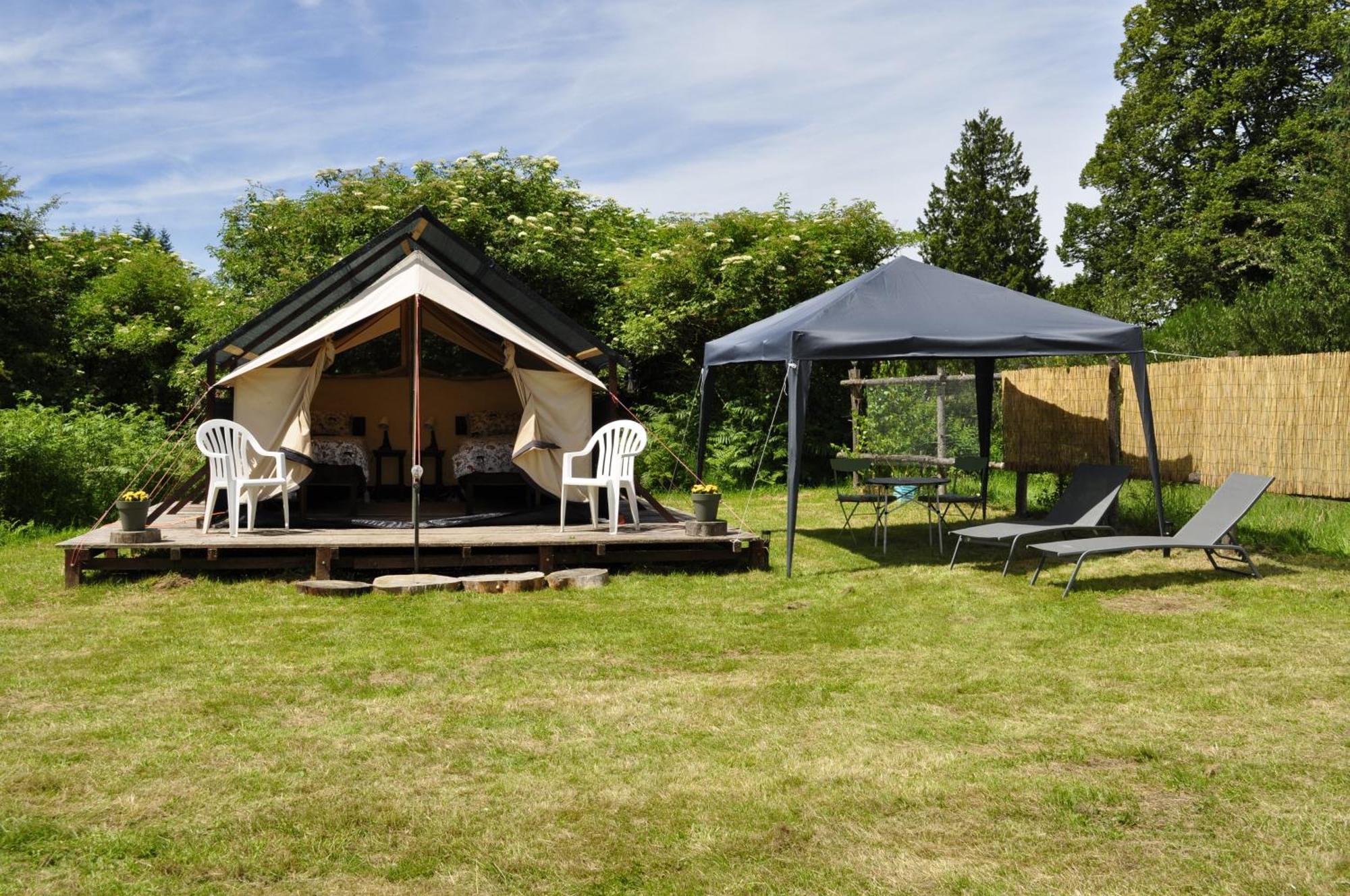 Sornac Guillerin Caravan And Glamping מראה חיצוני תמונה